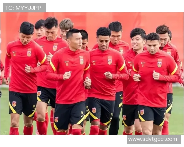 赛后分析广州足球队与深圳足球队心理素质的较量与启示 赛后分析广州足球队与深圳足球队心理素质的较量与启示