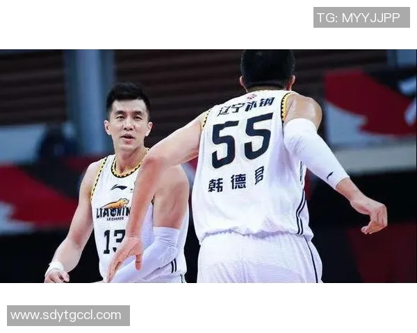 重庆篮球队近期状态深度对比分析及未来发展趋势探讨 重庆篮球队近期状态深度对比分析及未来发展趋势探讨