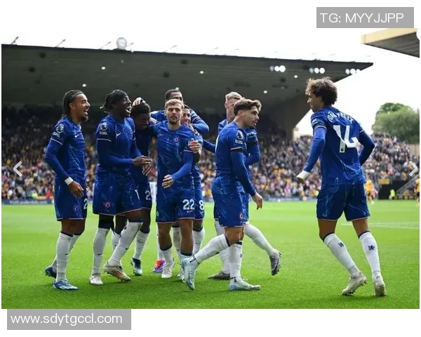 被抢走的足球明星背后的故事与命运交织的传奇人生 被抢走的足球明星背后的故事与命运交织的传奇人生